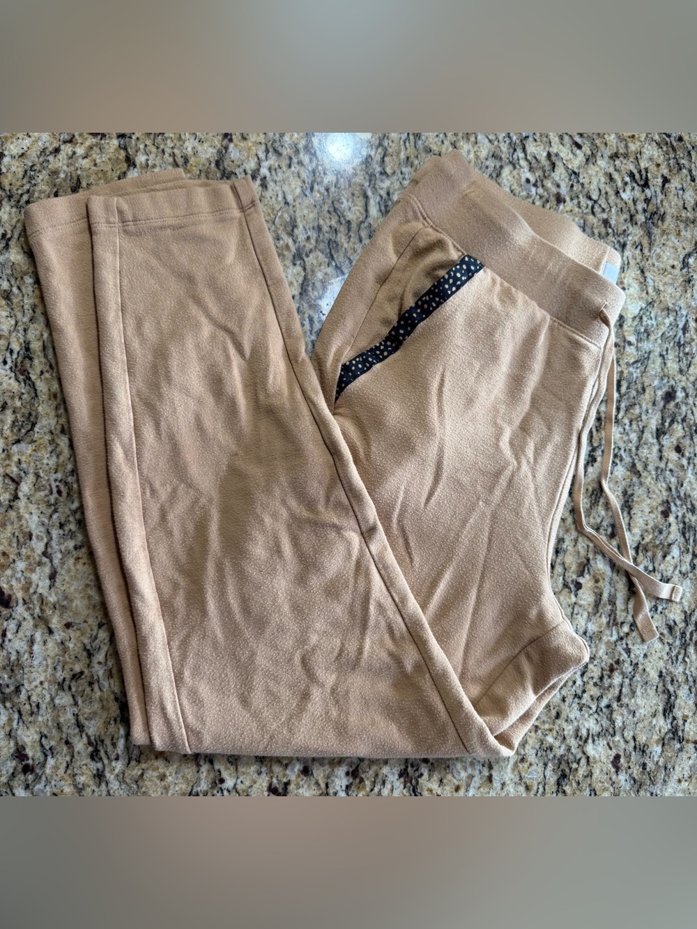 FREE with Bundle LOFT M Outlet Womens Tan Comfortable Pants read description (B8